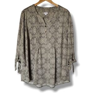 Westport 2X Womens Paisley Print Blouse With Pintuck Details & Tie Sleeve Accent